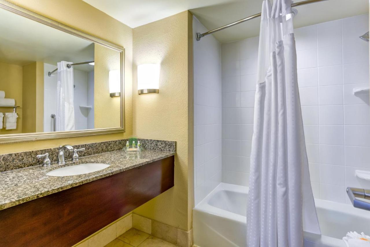 Holiday Inn Indianapolis North-Carmel By Ihg Zewnętrze zdjęcie